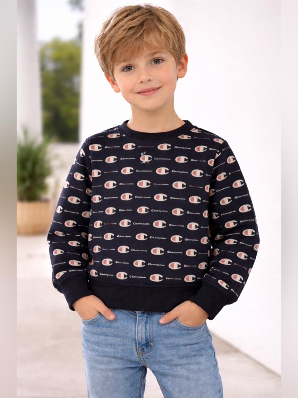 Champion Boys size 6 Allover logo print black sweatshirt